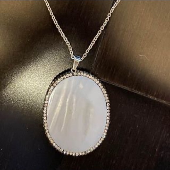 Crystal Necklace - Picture 1 of 2